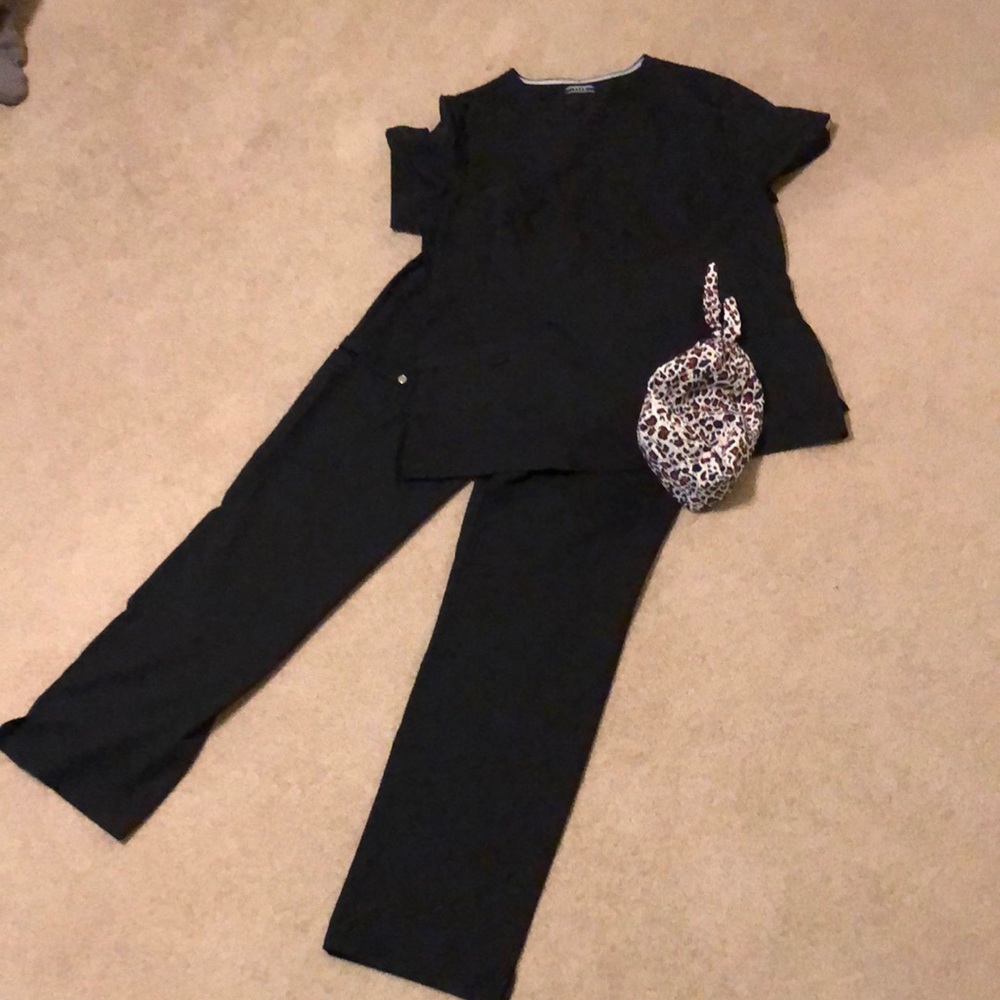 Medium scrub set